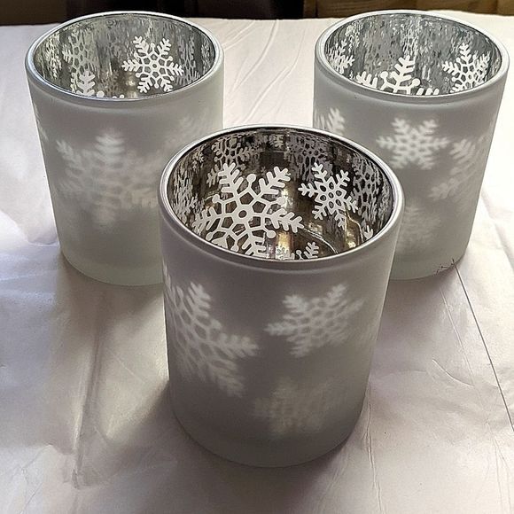 Slatkin & Co. Other - Set of 3 Slatkin & Co BBW Snowflake Dancing Tea Light Holder